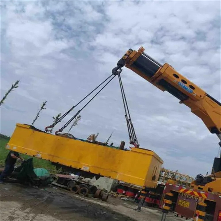 溆浦随车吊吊集装箱怎么吊